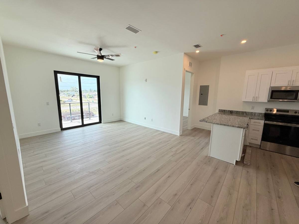 Apartment for rent at 1408 Rio De Janeiro, Punta Gorda, FL 33983