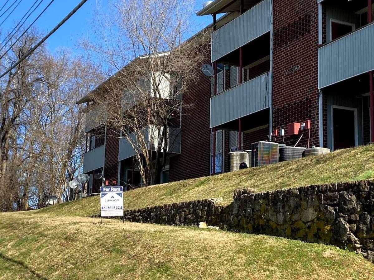 Apartment for rent at 2200 Stephenson Ave, Roanoke, VA 24014