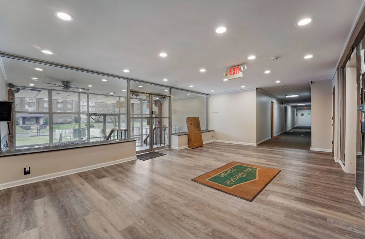 Apartment for rent at 865 Lower Ferry Rd, Trenton, NJ 08628