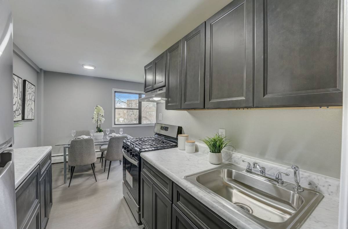 Apartment for rent at 865 Lower Ferry Rd, Trenton, NJ 08628