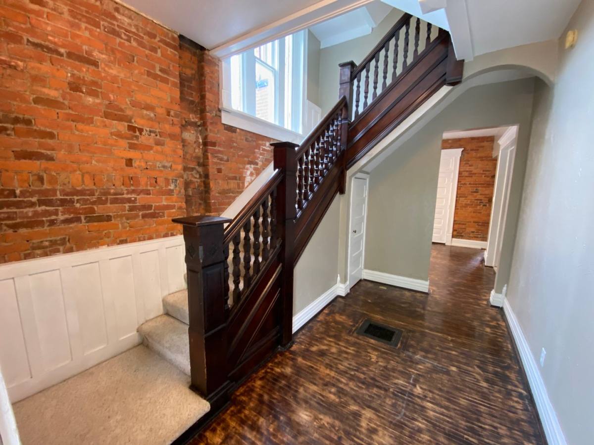 Apartment for rent at 1999 N 4th St, Columbus, OH 43201