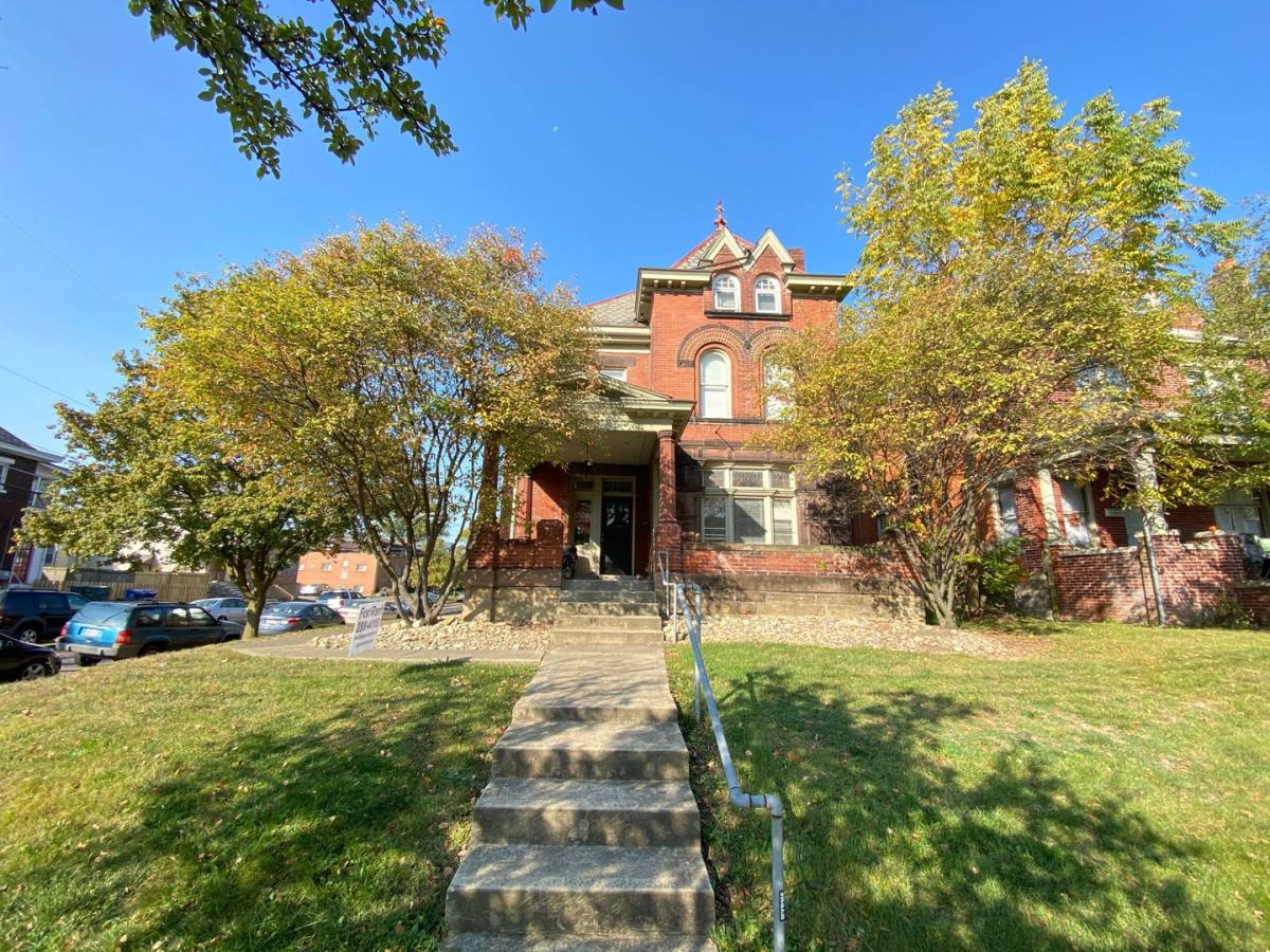 Apartment for rent at 1999 N 4th St, Columbus, OH 43201