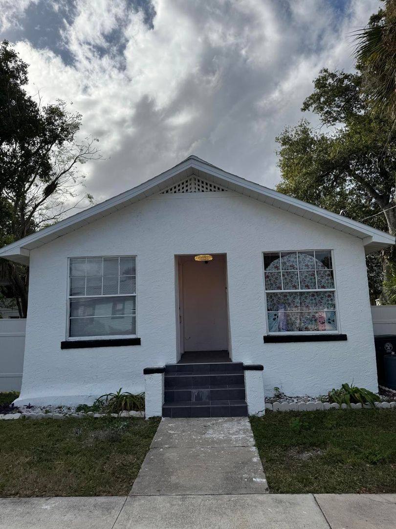 House for rent at 824 Mulberry St #A, Daytona Beach, FL 32117