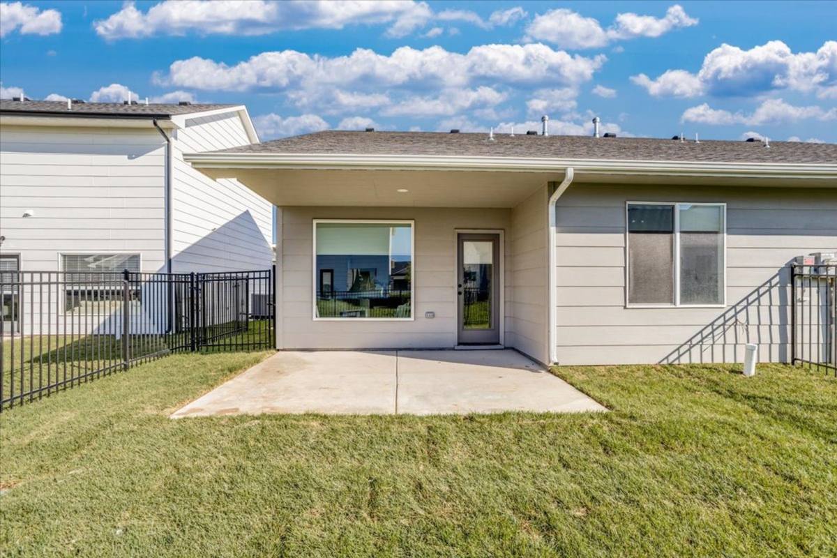 Apartment for rent at 3735 W 30th St N, Wichita, KS 67205