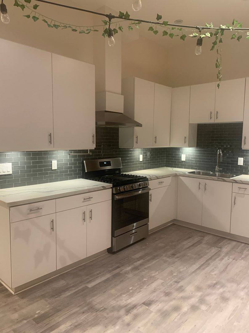 Apartment for rent at 151 E 2nd St, Pomona, CA 91766