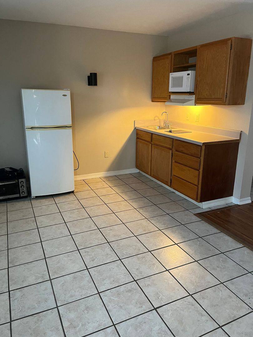 Apartment for rent at 204 Fort St, Barling, AR 72923