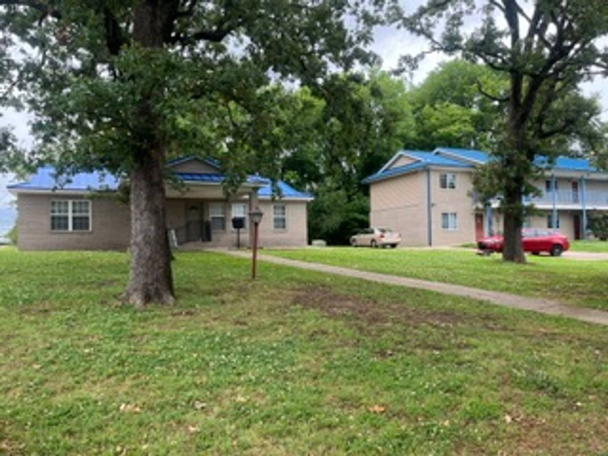 Apartment for rent at 204 Fort St, Barling, AR 72923