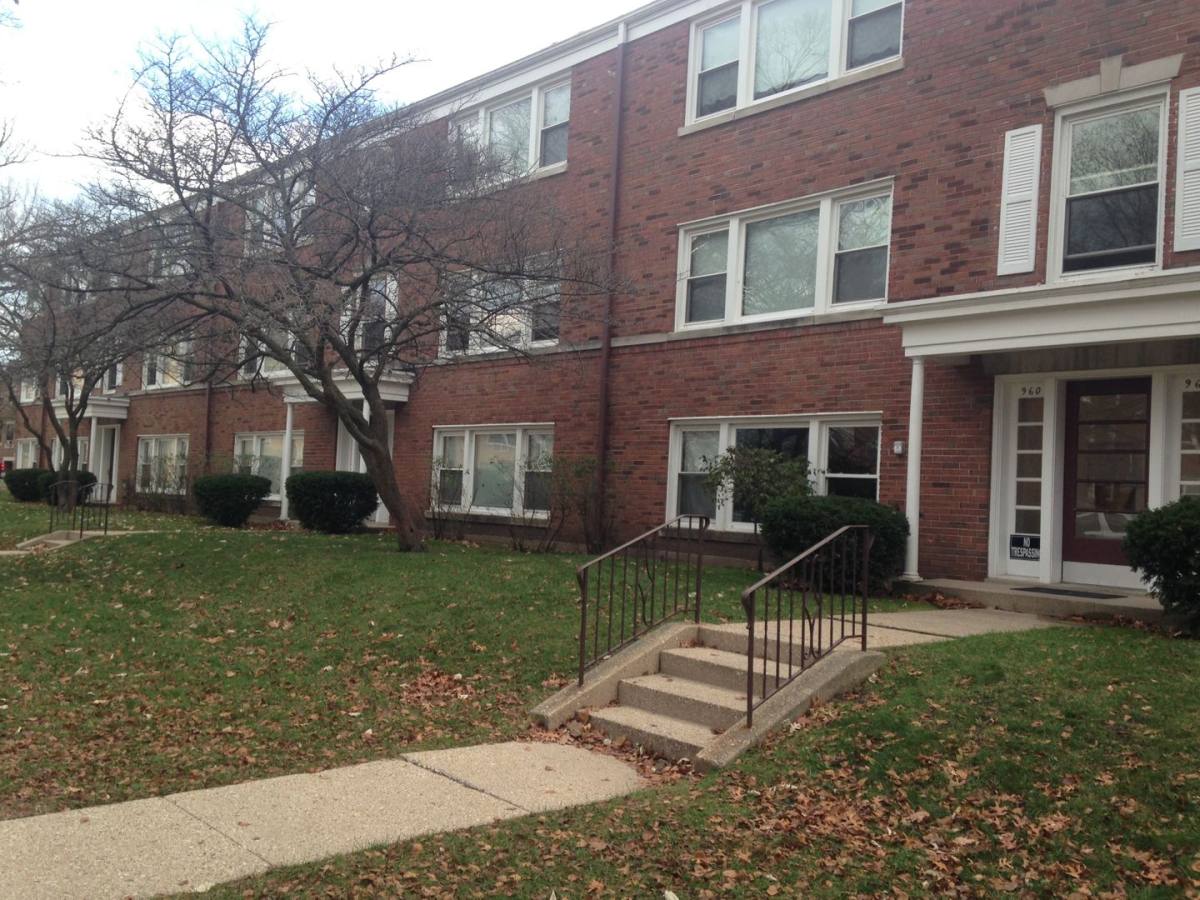 Apartment for rent at 950-62 Dobson St, Evanston, IL 60202