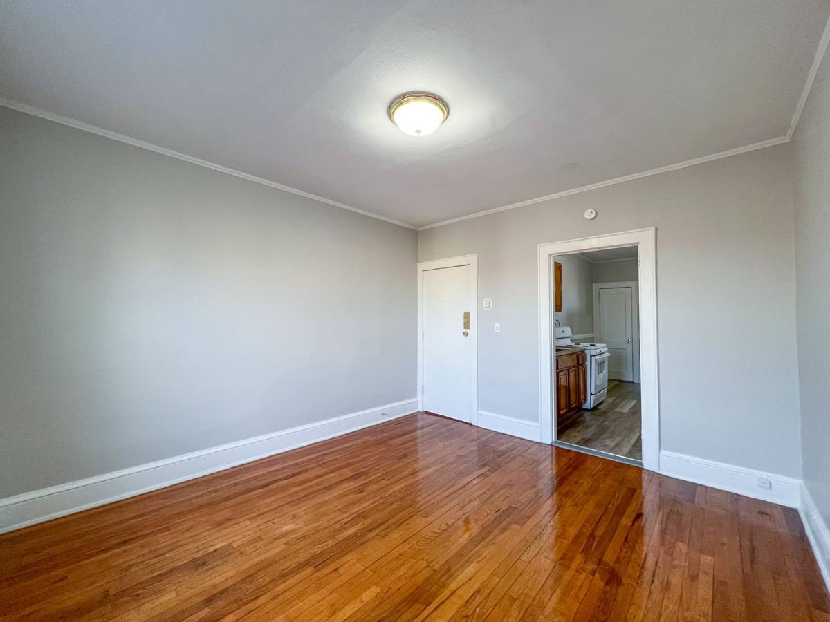 Apartment for rent at 108-110 Clark St, Hartford, CT 06120