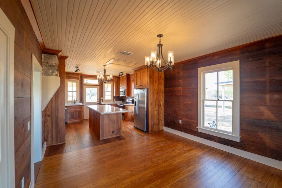 House for rent at 14851 US-Highway 87 N, Nursery, TX 77976