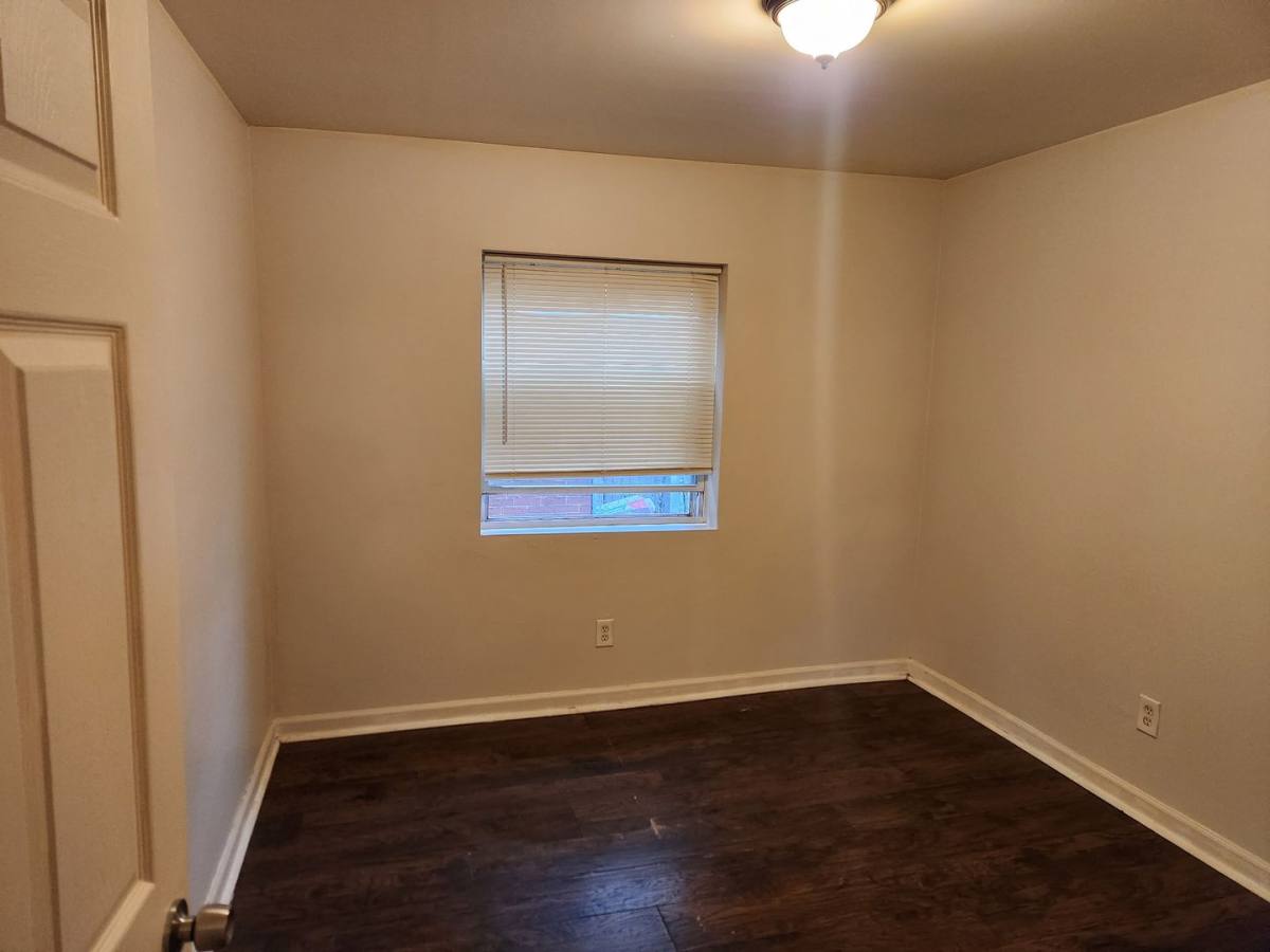 Apartment for rent at 3728 Winnebago St - 1st Floor, Saint Louis, MO 63116