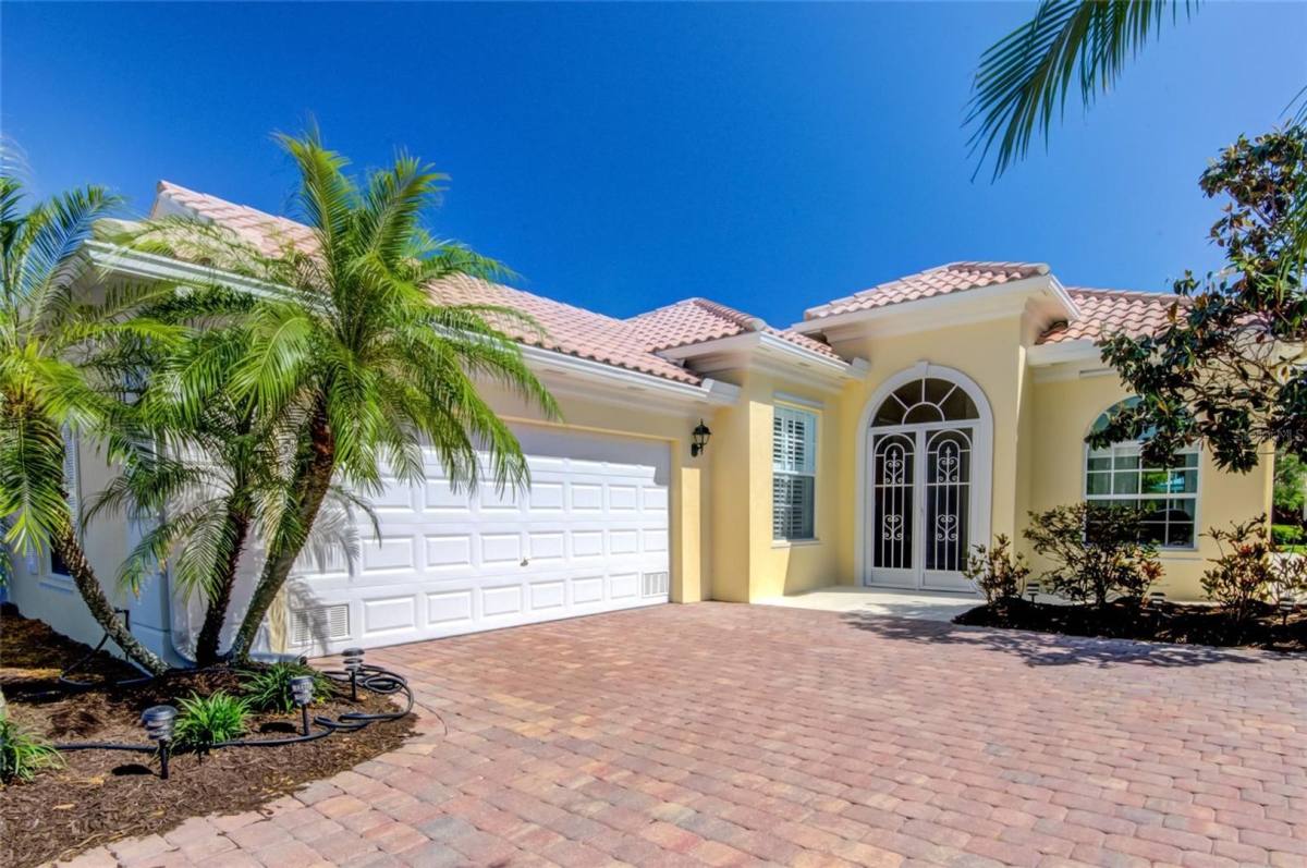 House for rent at 5622 Octonia Place, Sarasota, FL 34238
