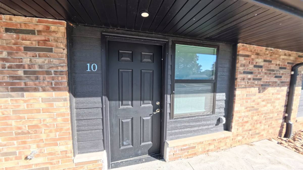 Apartment for rent at 1111 11th Ave N, Humboldt, IA 50548