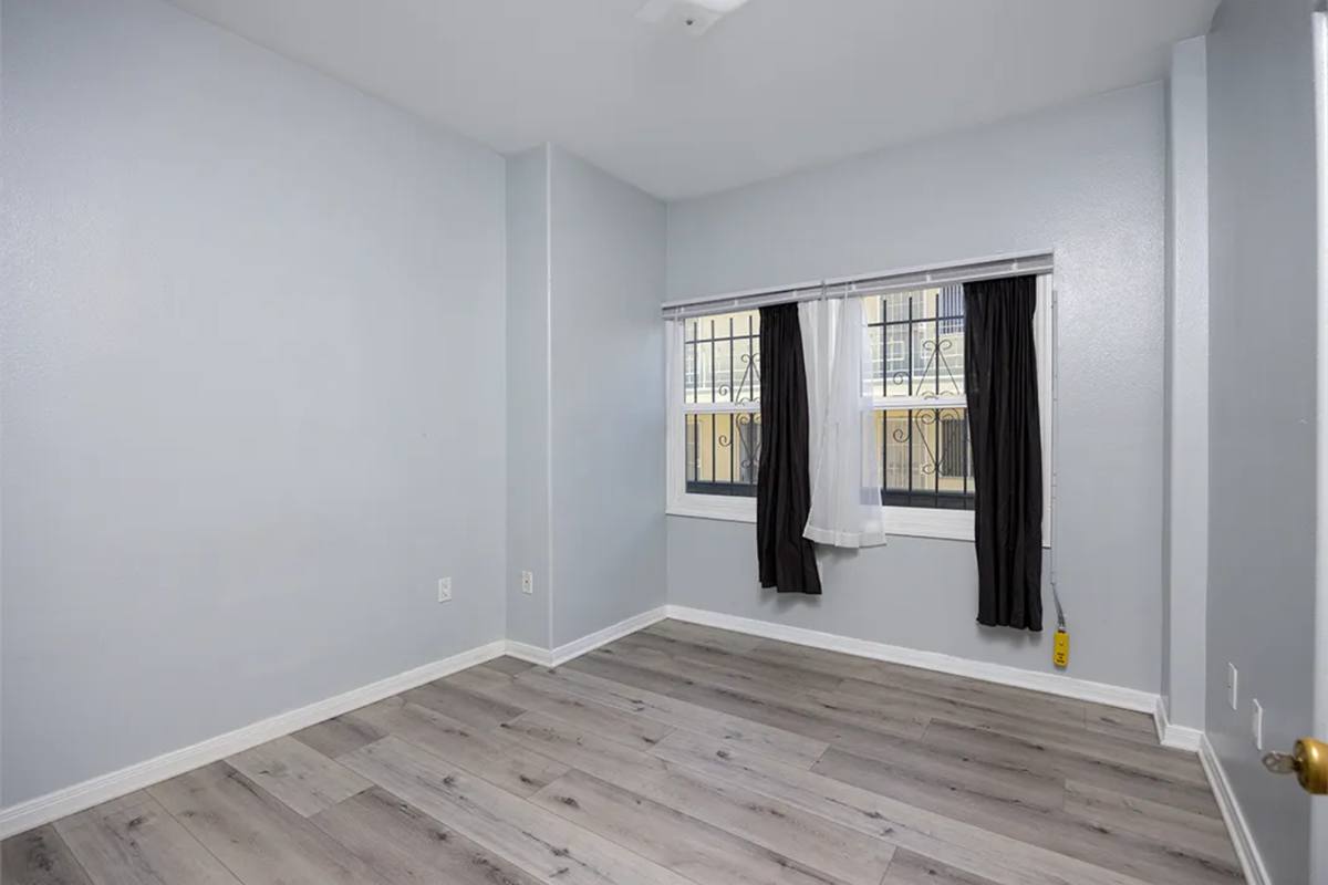 Apartment for rent at 1220 W 27th St, Los Angeles, CA 90007