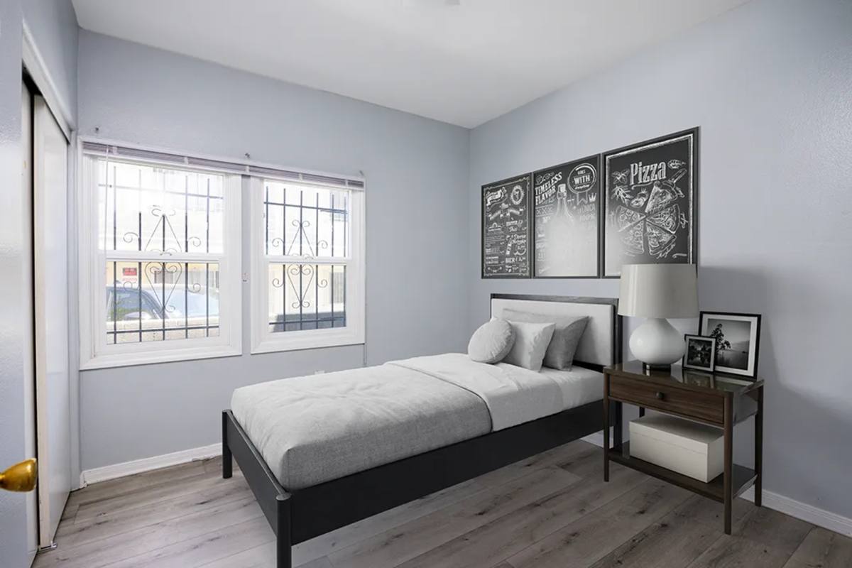 Apartment for rent at 1220 W 27th St, Los Angeles, CA 90007