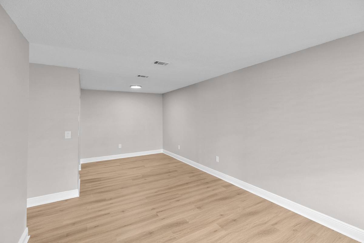 Apartment for rent at 205 Martin Luther King Jr Ave, Chatom, AL 36518