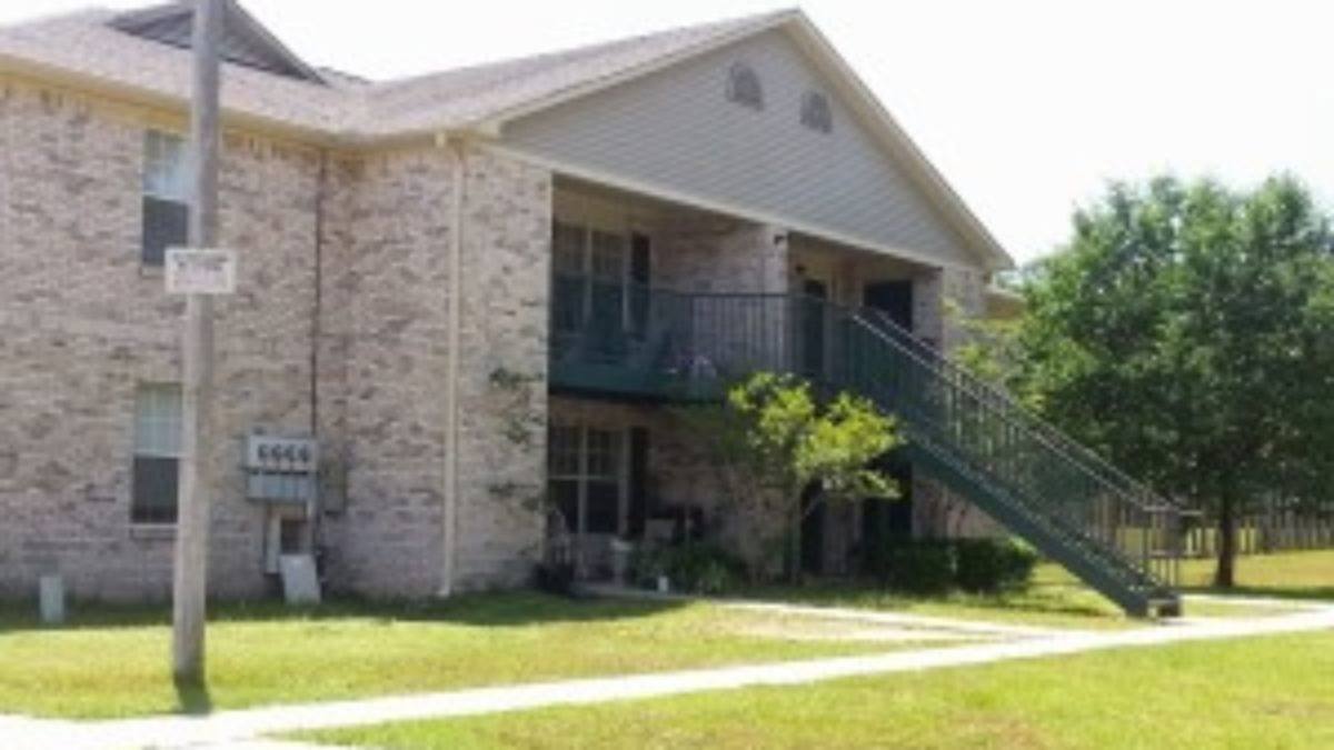 Apartment for rent at 205 Martin Luther King Jr Ave, Chatom, AL 36518