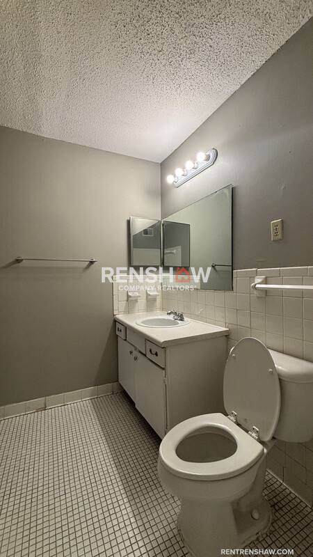 Apartment for rent at 3210 Thirteen Colony Mall #3A, Memphis, TN 38115