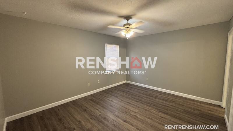 Apartment for rent at 3210 Thirteen Colony Mall #3A, Memphis, TN 38115