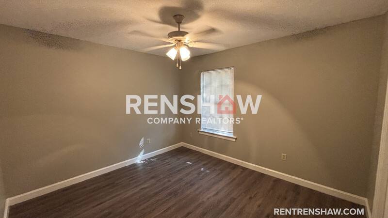 Apartment for rent at 3210 Thirteen Colony Mall #3A, Memphis, TN 38115