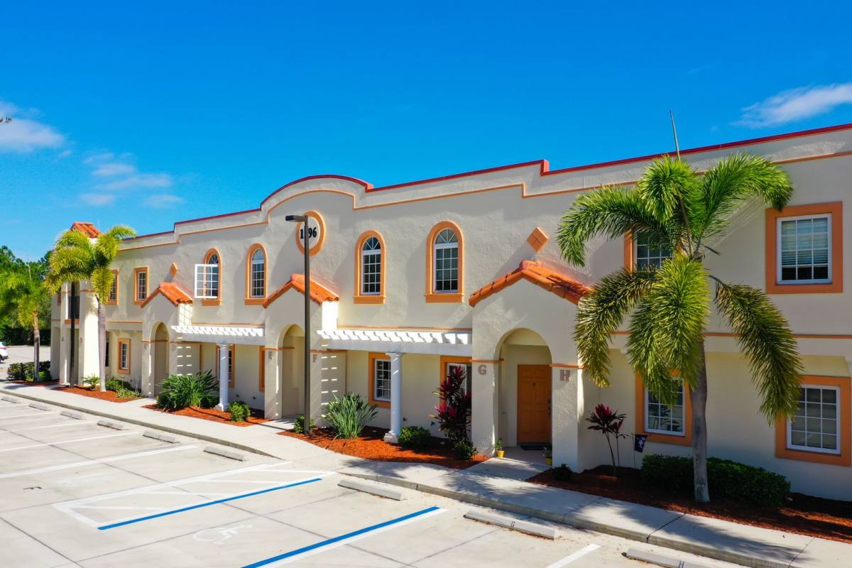 Townhouse for rent at 1196 Rio De Janeiro Ave, Punta Gorda, FL 33983