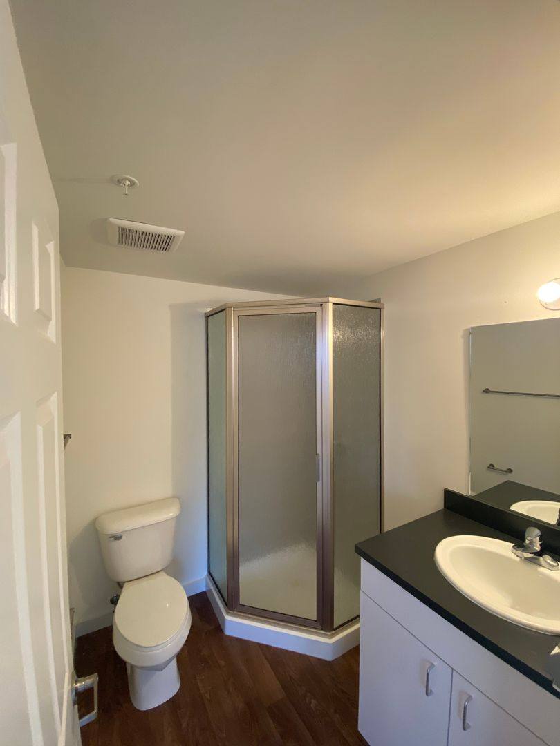 Apartment for rent at 415 E Grace St, Richmond, VA 23219