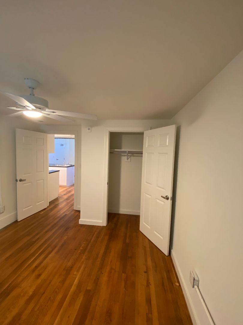 Apartment for rent at 415 E Grace St, Richmond, VA 23219