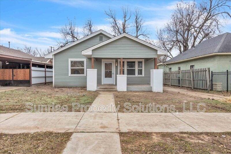 House for rent at 1704 NW 32nd St, Oklahoma City, OK 73118