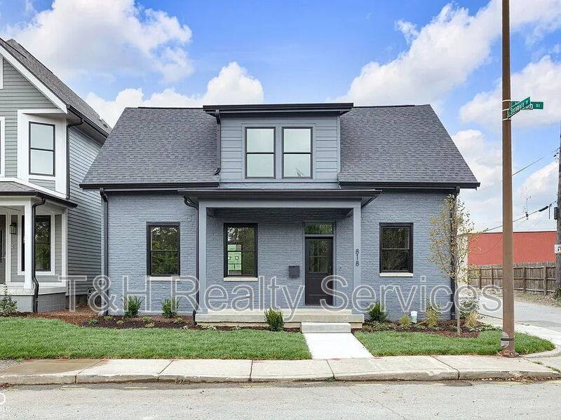 House for rent at 818 Union St, Indianapolis, IN 46225