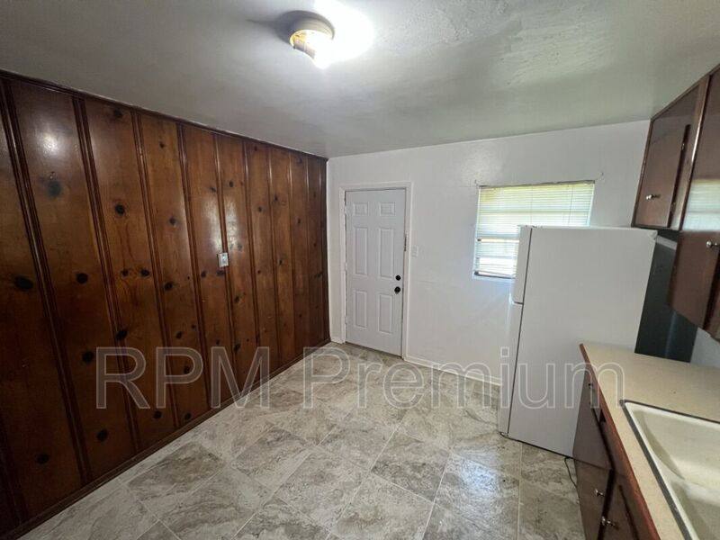 House for rent at 13191 Sunshine Rd, Baton Rouge, LA 70811