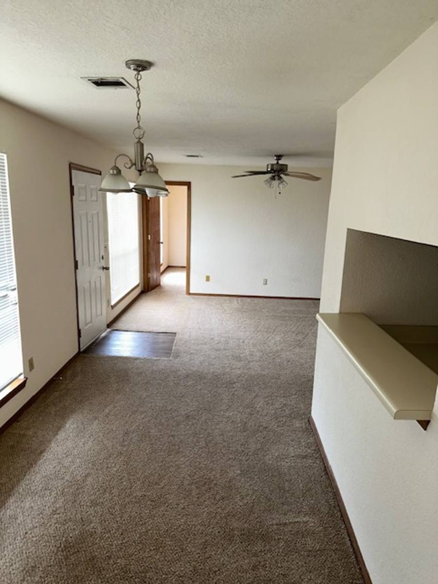 Apartment for rent at 6000 E Reno, Oklahoma City, OK 73110