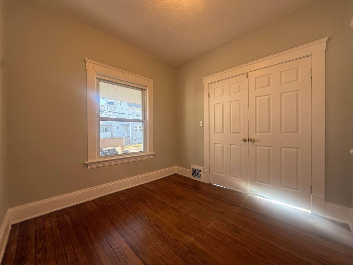 Apartment for rent at 4350 W 28th St Down, Cleveland, OH 44109