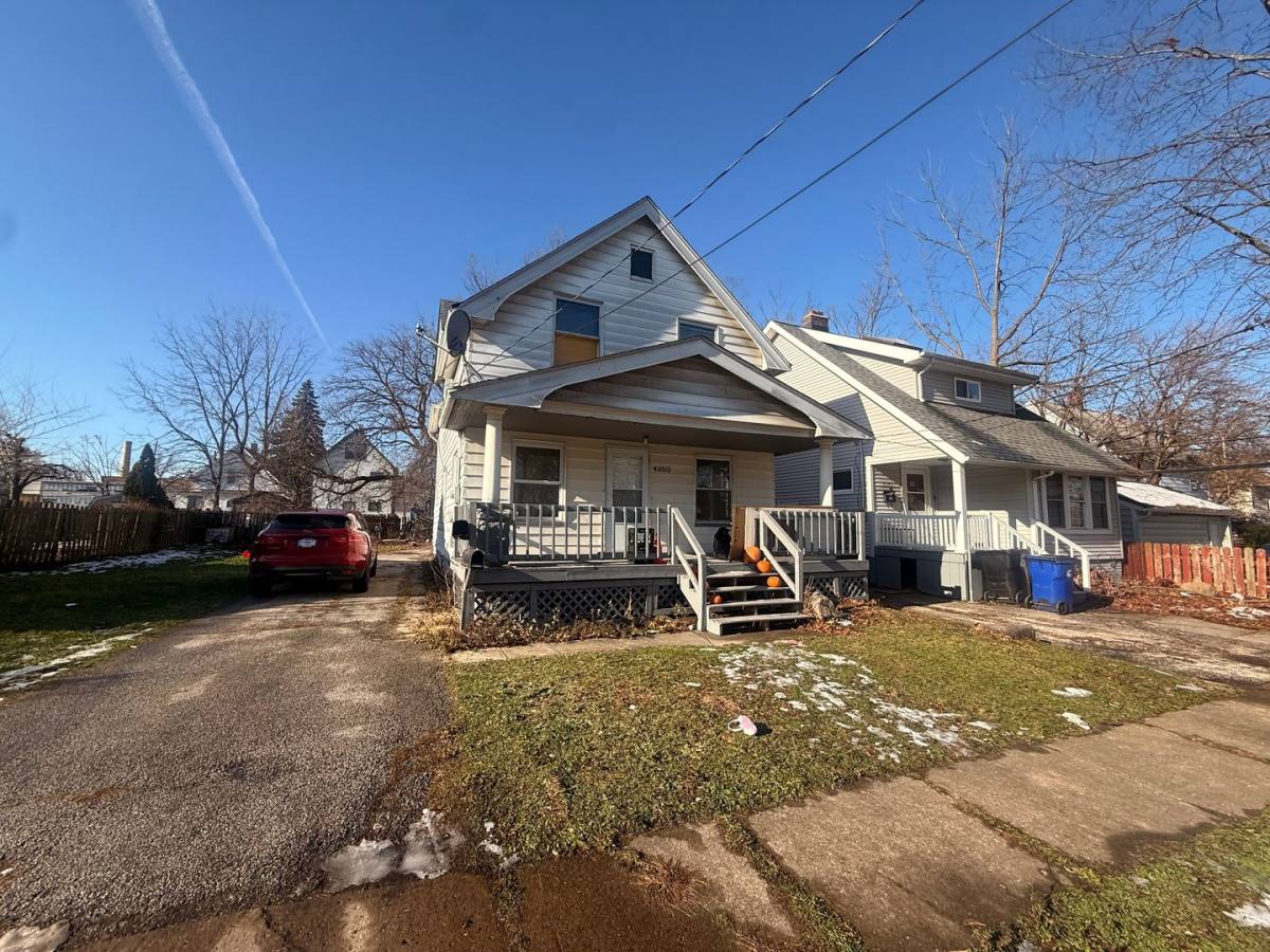 Apartment for rent at 4350 W 28th St Down, Cleveland, OH 44109