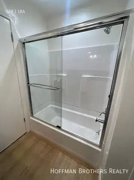 Apartment for rent at 1140 N Clark St #401, West Hollywood, CA 90069