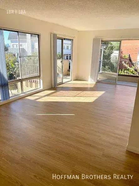 Apartment for rent at 1140 N Clark St #401, West Hollywood, CA 90069