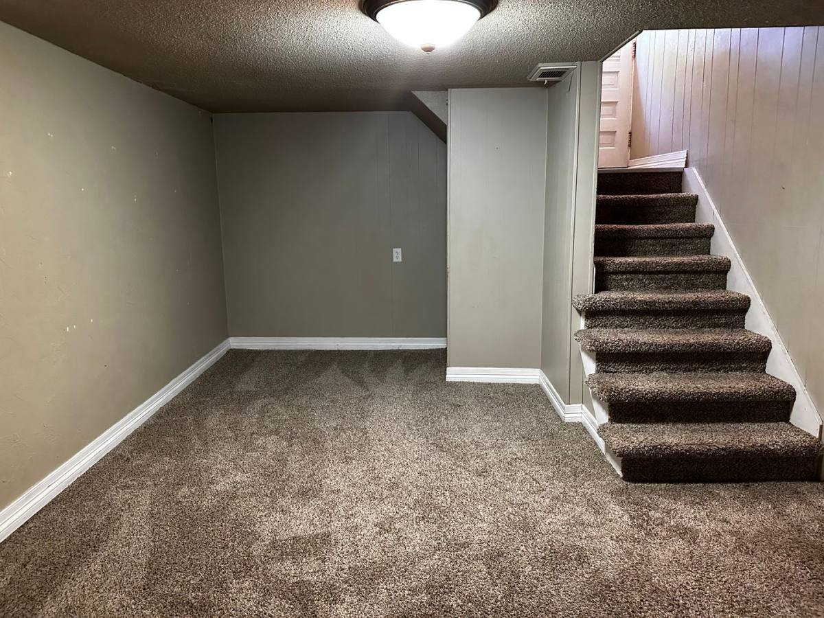 Townhouse for rent at 1631 10th Ave, Greeley, CO 80631