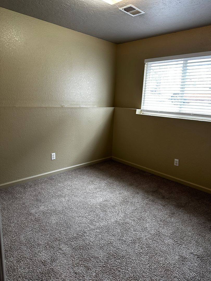 Apartment for rent at 1716 7th Ave, Greeley, CO 80631