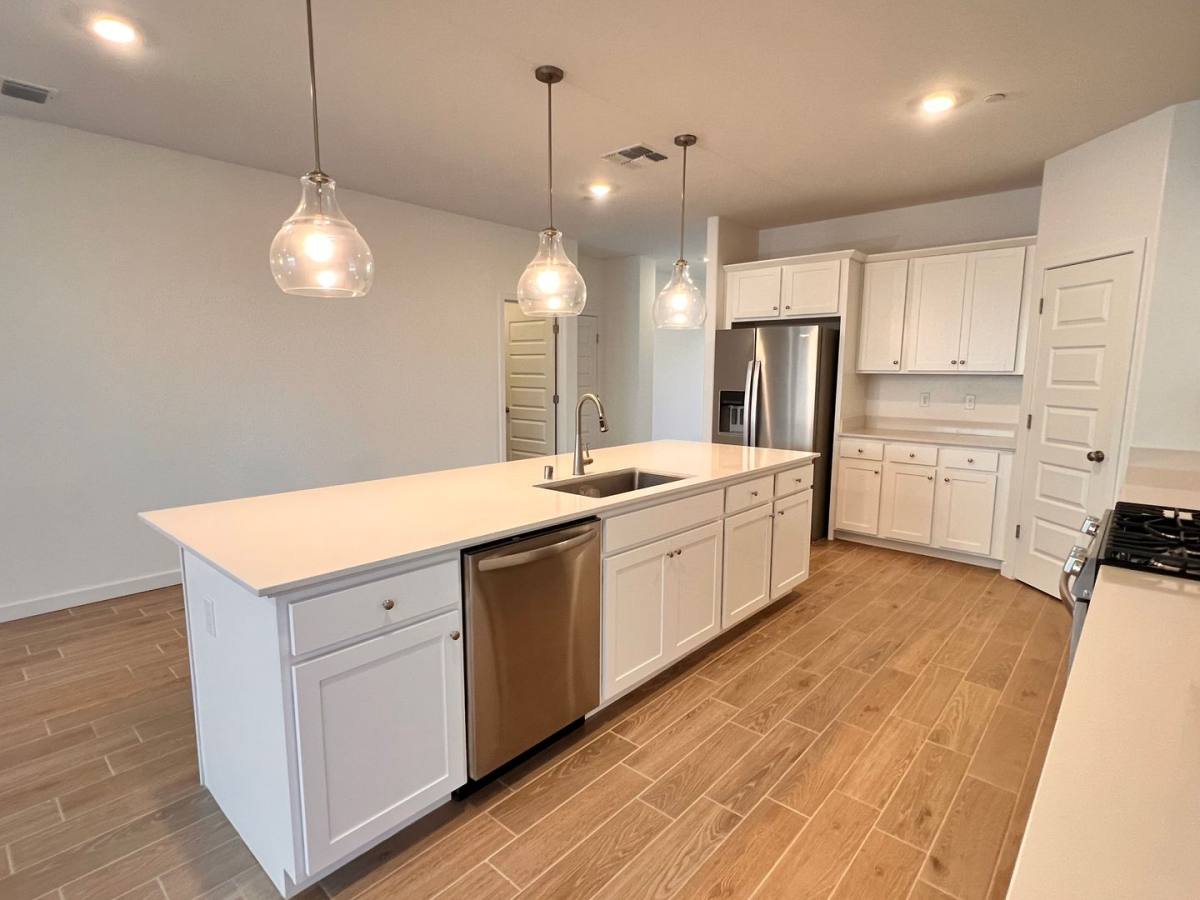 House for rent at 9408 Willow Terrace, Shafter, CA 93263