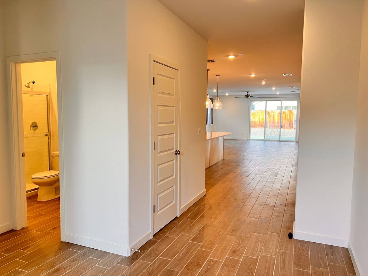 House for rent at 9408 Willow Terrace, Shafter, CA 93263