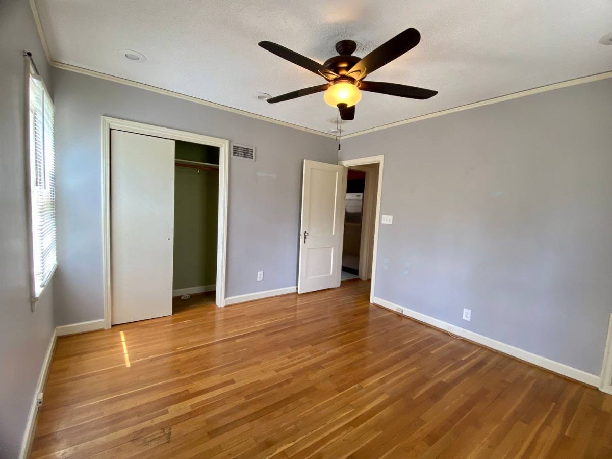 Apartment for rent at 1825 Fairchild Ave, Manhattan, KS 66502