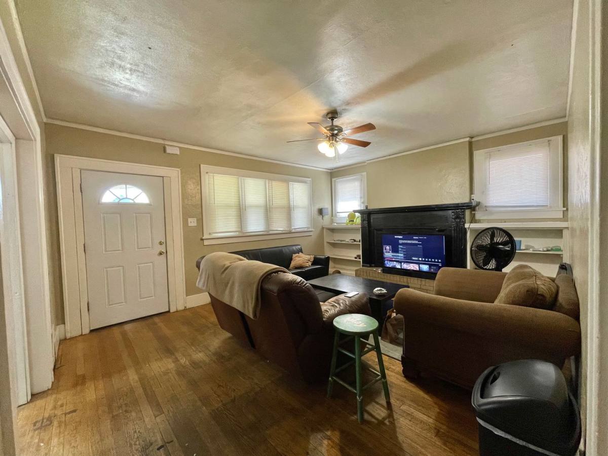 House for rent at 1729 11th Ave, Greeley, CO 80631