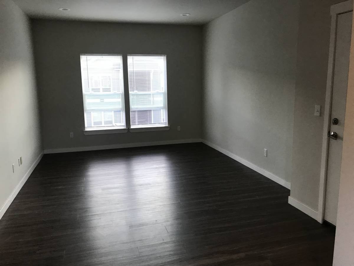 Apartment for rent at 2039 Washington St, Ferndale, WA 98248