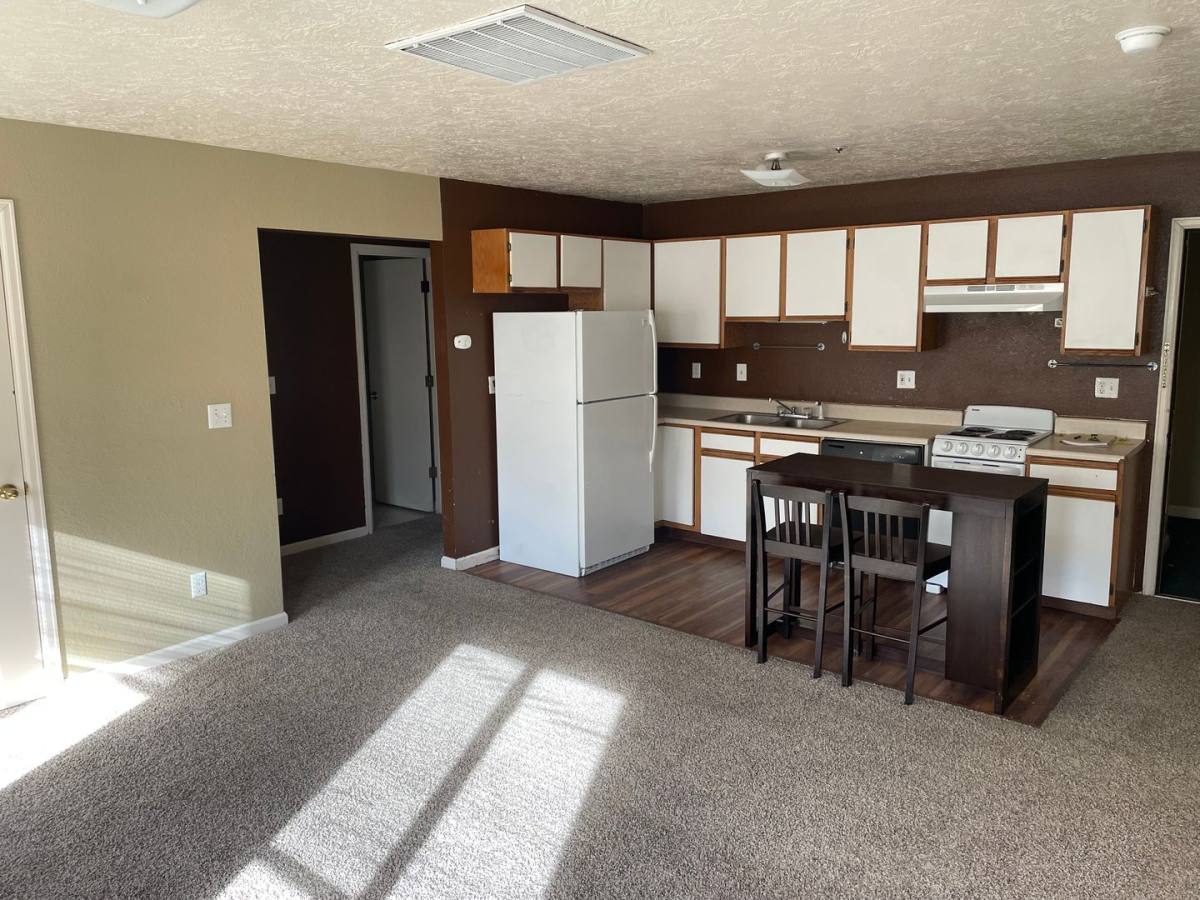 Apartment for rent at 1720 7th Ave, Greeley, CO 80631