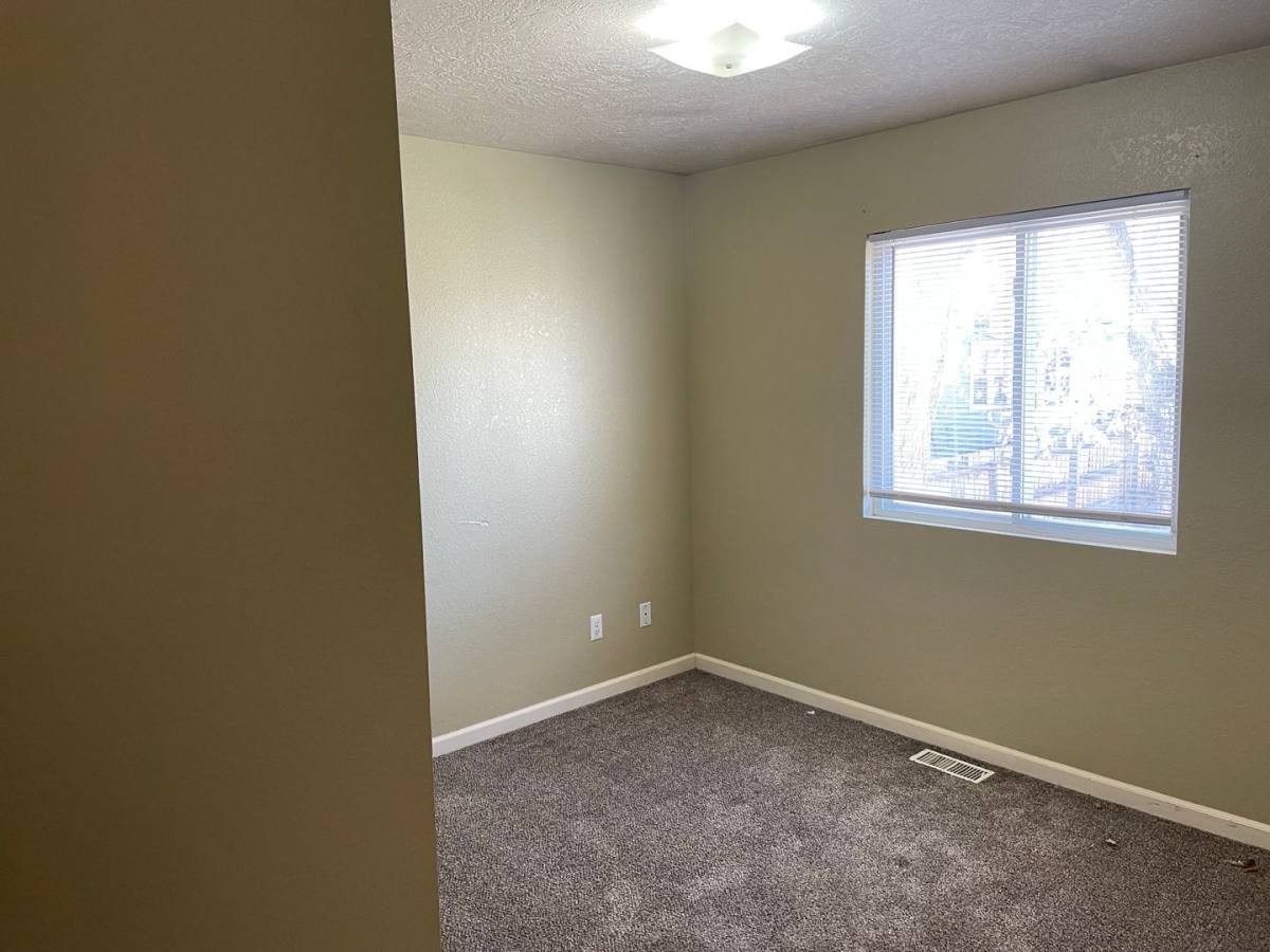 Apartment for rent at 1720 7th Ave, Greeley, CO 80631