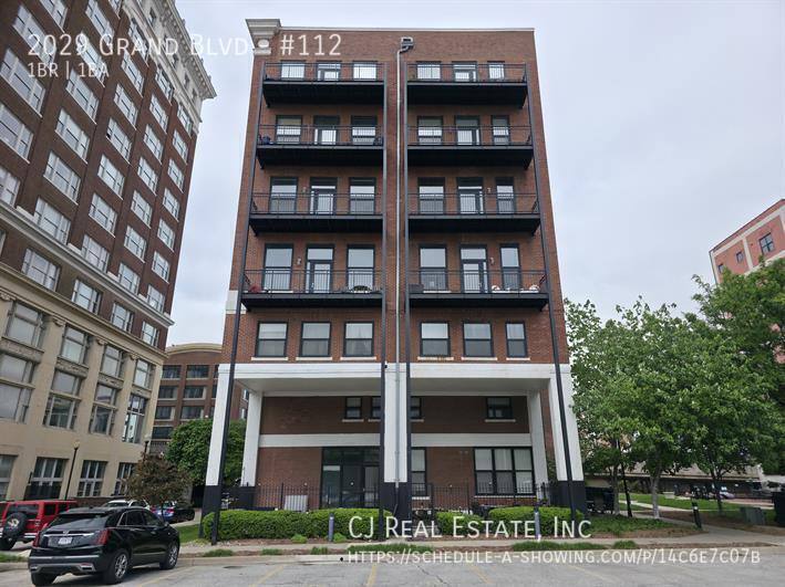 House for rent at 2029 Grand Blvd #112, Kansas City, MO 64108