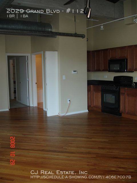House for rent at 2029 Grand Blvd #112, Kansas City, MO 64108