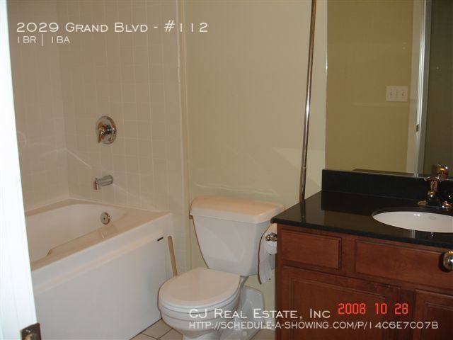 House for rent at 2029 Grand Blvd #112, Kansas City, MO 64108