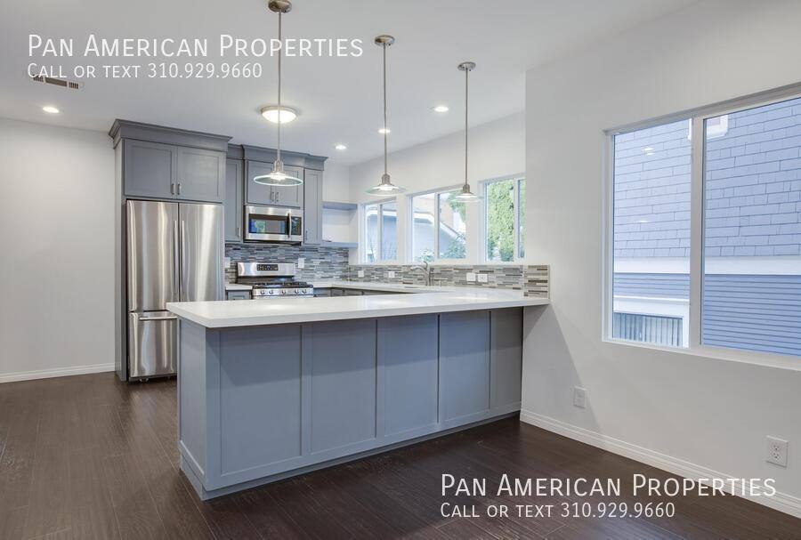 Apartment for rent at 2767 1 2 W 8th St, Los Angeles, CA 90005