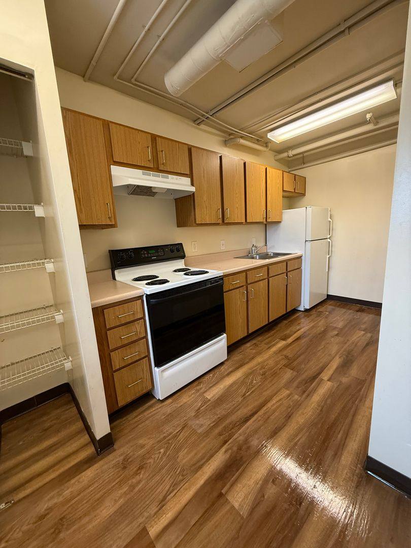 Apartment for rent at 400 E S, Gas City, IN 46933
