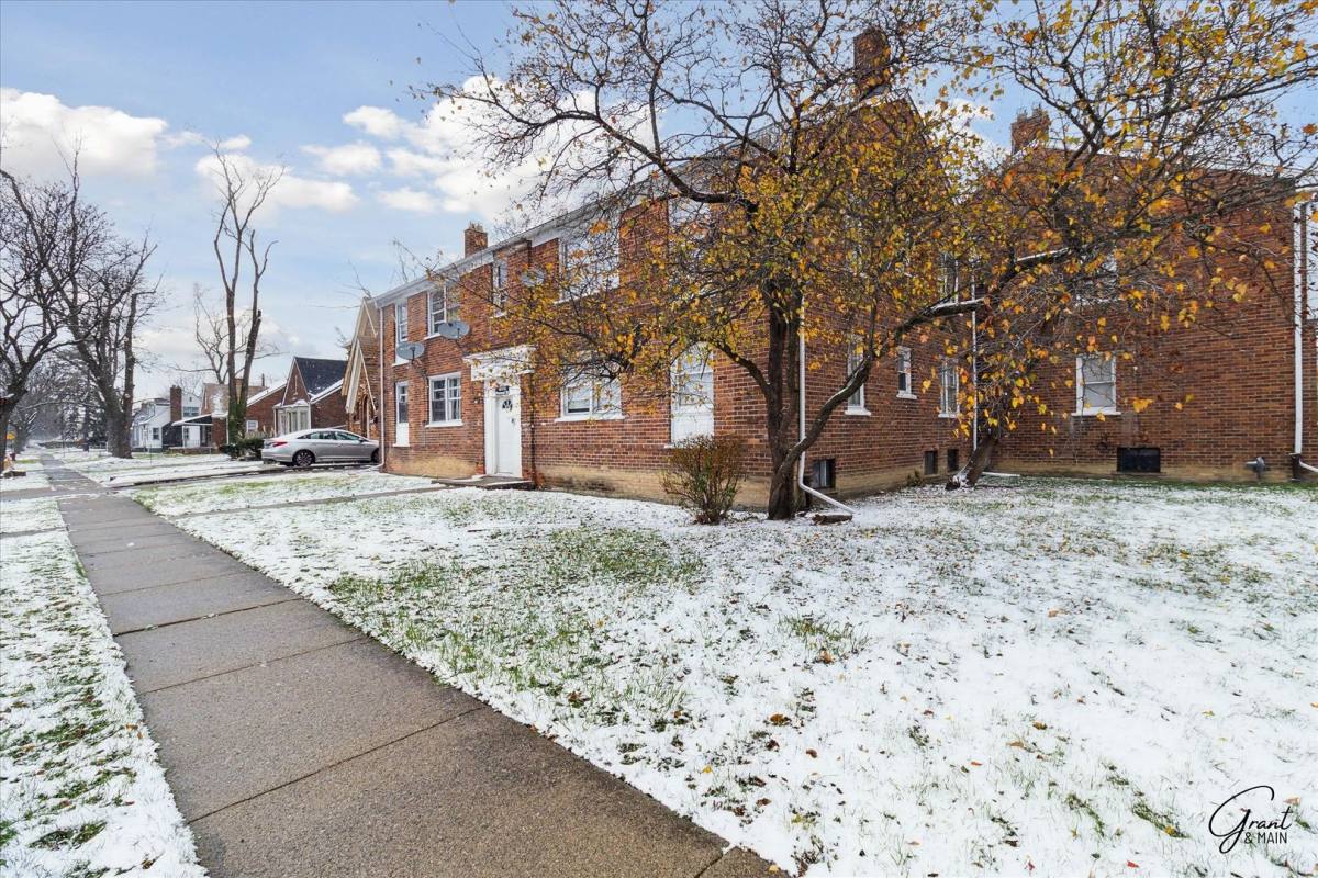Apartment for rent at 15818 Puritan, Detroit, MI 48227